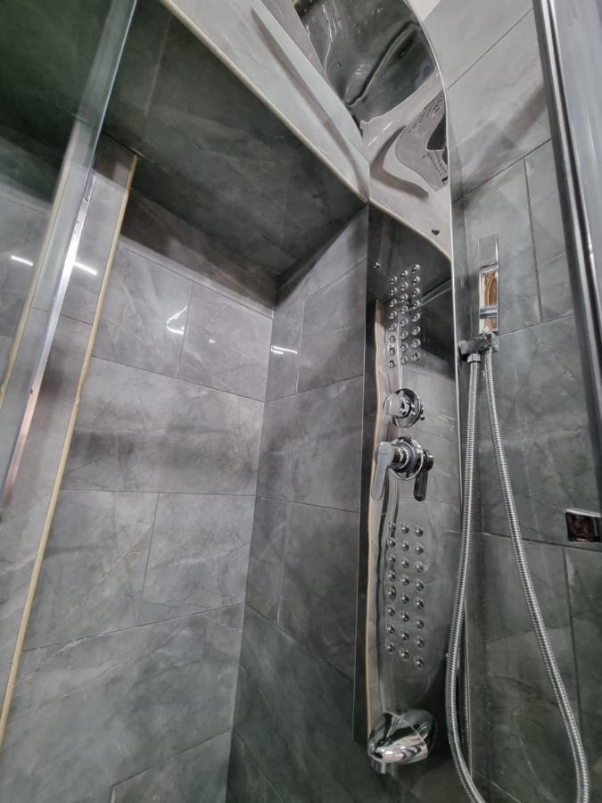 B&B Casa Napoli Bagian luar foto