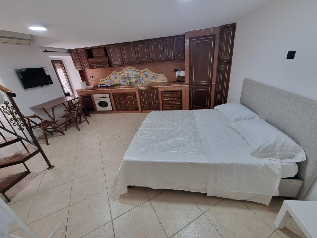 B&B Casa Napoli Bagian luar foto