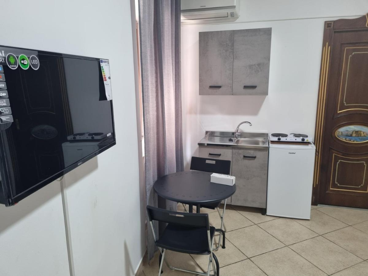 B&B Casa Napoli Bagian luar foto
